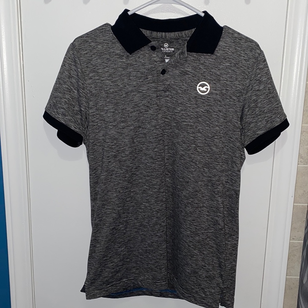 Hollister grey polo